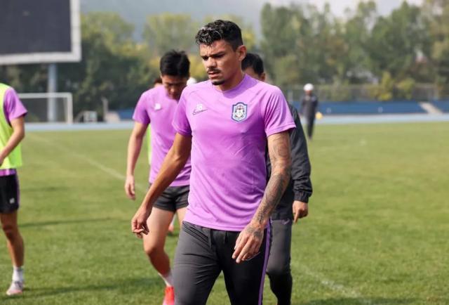 yunkai体育-苏亚雷斯要求和津门虎终止合同 加盟后从未领过钱